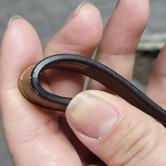 Tommy Hilfiger Wristlet & Card Holder - Picture 14 of 15